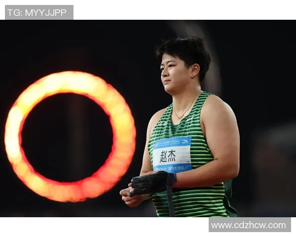 全运会|田径——女子3000米妨碍决赛赛况(2) 全运会|田径——女子3000米妨碍决赛赛况(2)