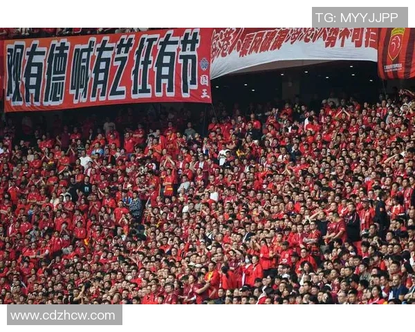 本轮上海海港待遇高 ！不只有央视CCTV直播 一起还有洋货裁判法律